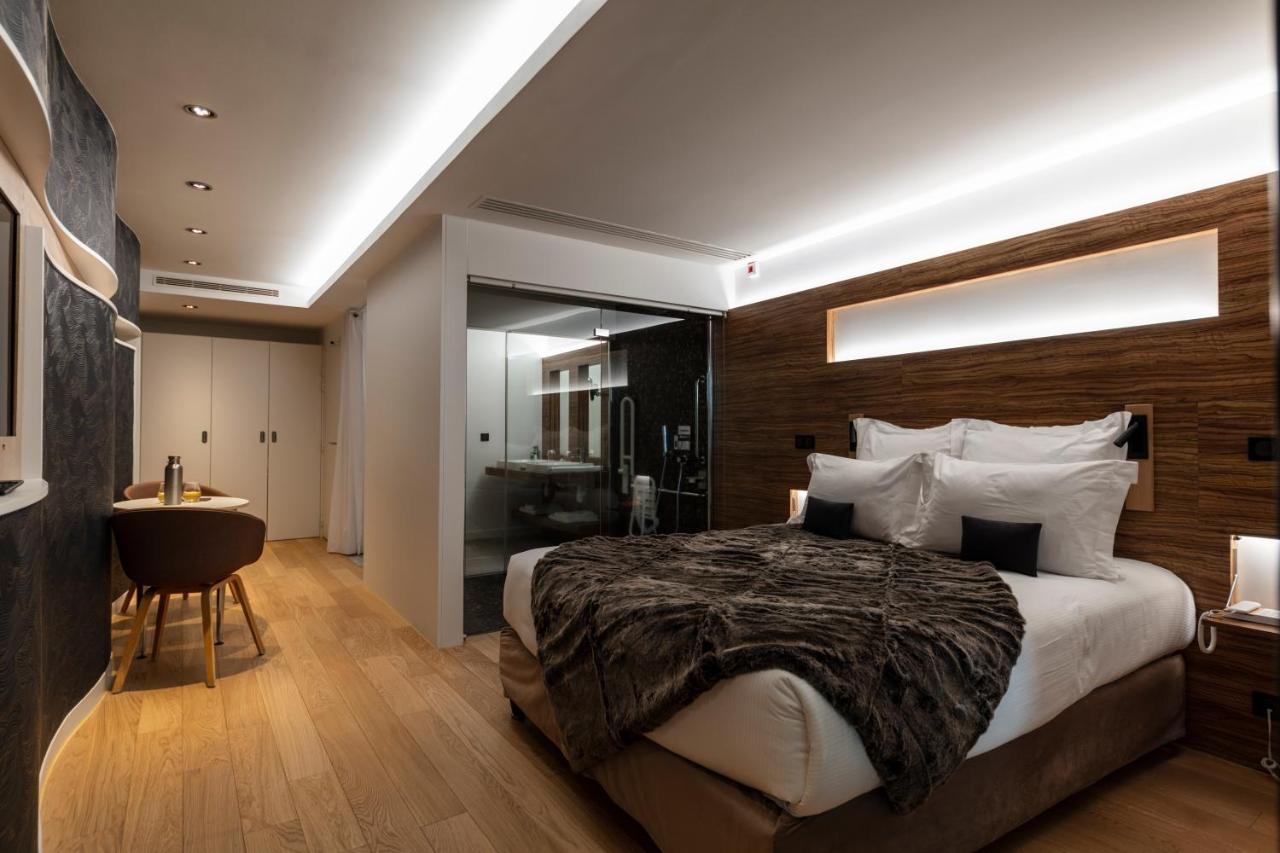 Hotel & Restaurant Origines Par Adrien Descouls - Teritoria Ле-Брок Экстерьер фото