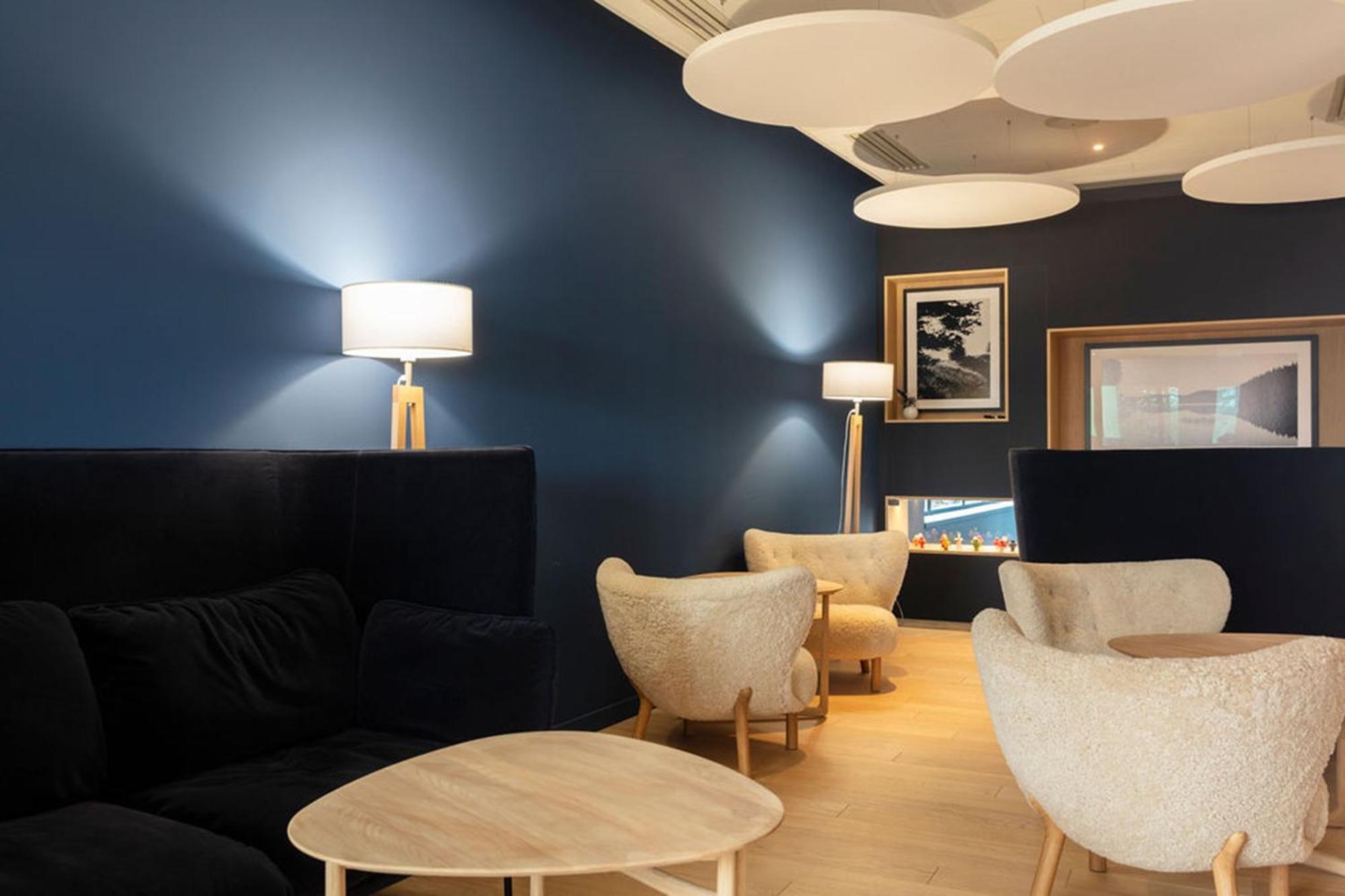 Hotel & Restaurant Origines Par Adrien Descouls - Teritoria Ле-Брок Экстерьер фото